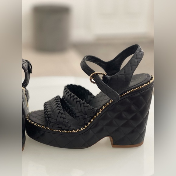 CHANEL PLATFORM SANDALS 38 Sz. - Picture 8 of 16